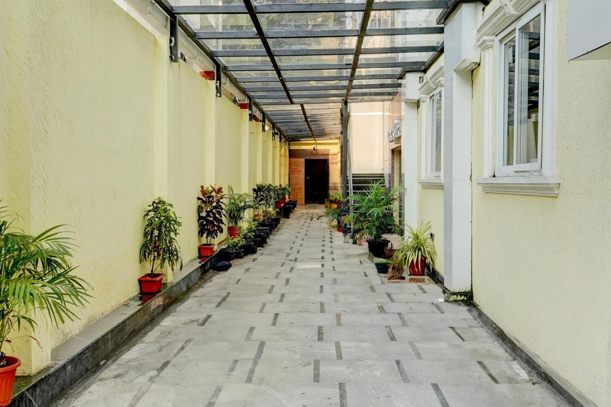 Townhouse Oriental Inn Ченнаи Экстерьер фото
