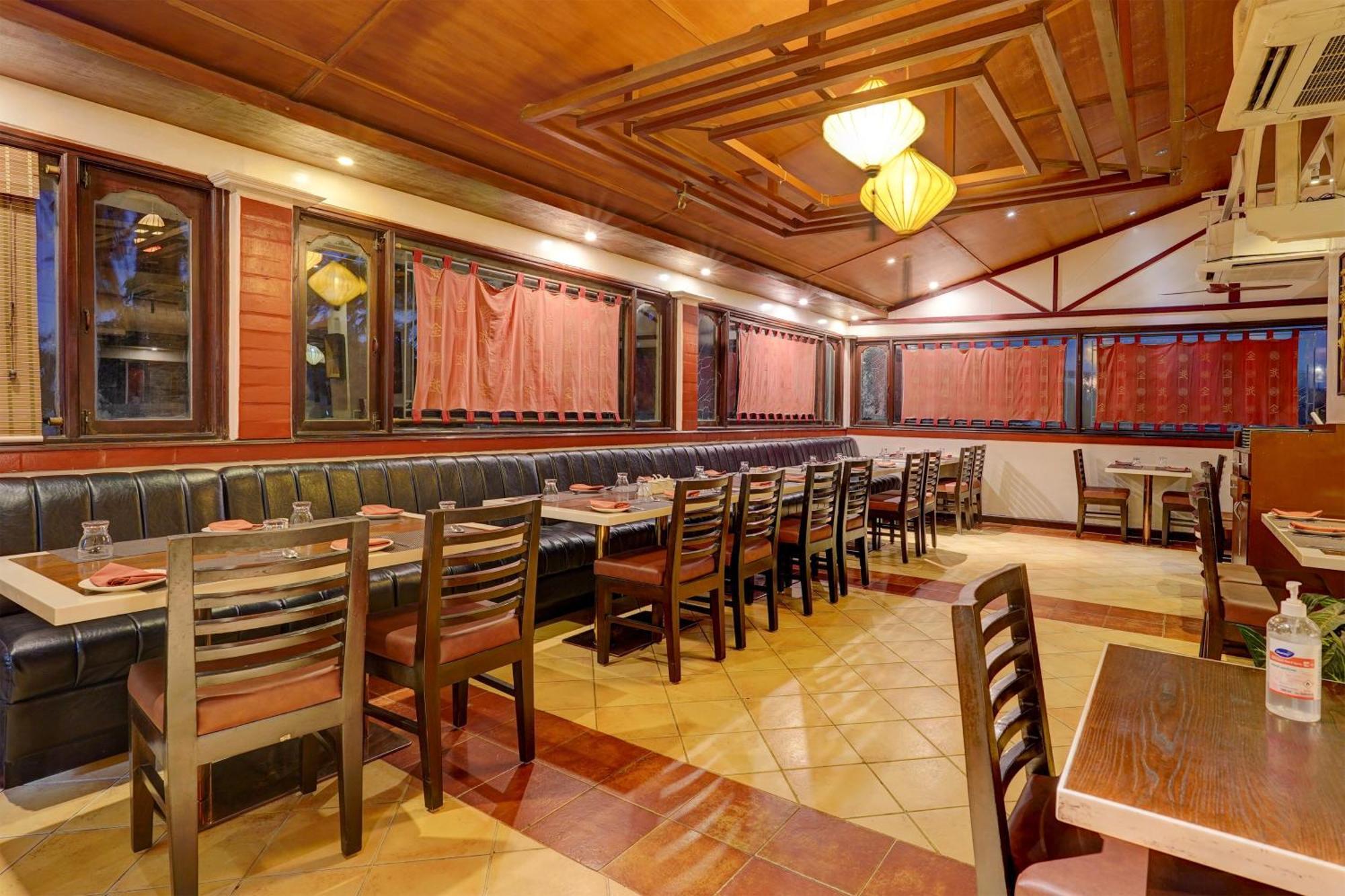 Townhouse Oriental Inn Ченнаи Экстерьер фото