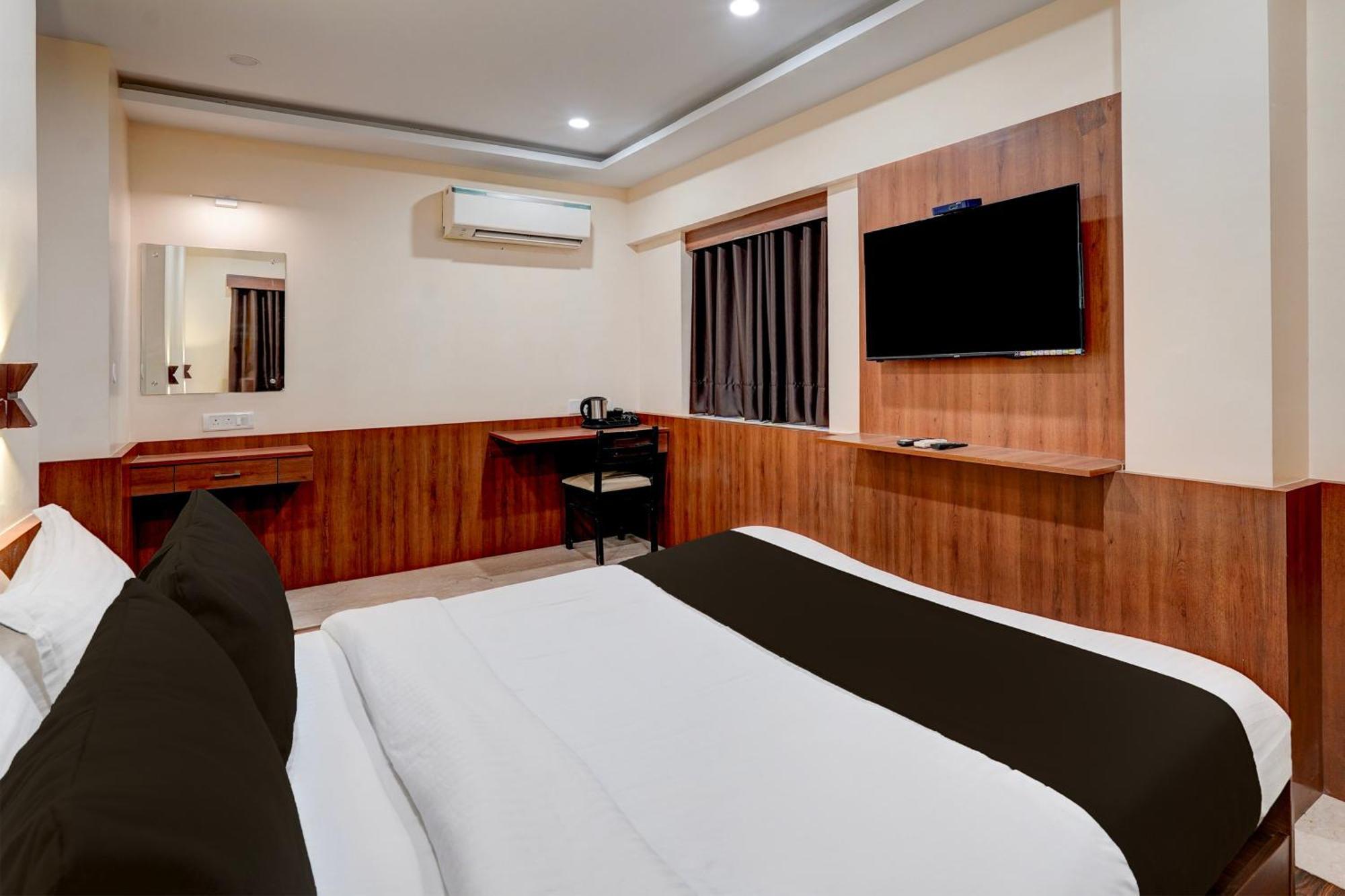Townhouse Oriental Inn Ченнаи Экстерьер фото