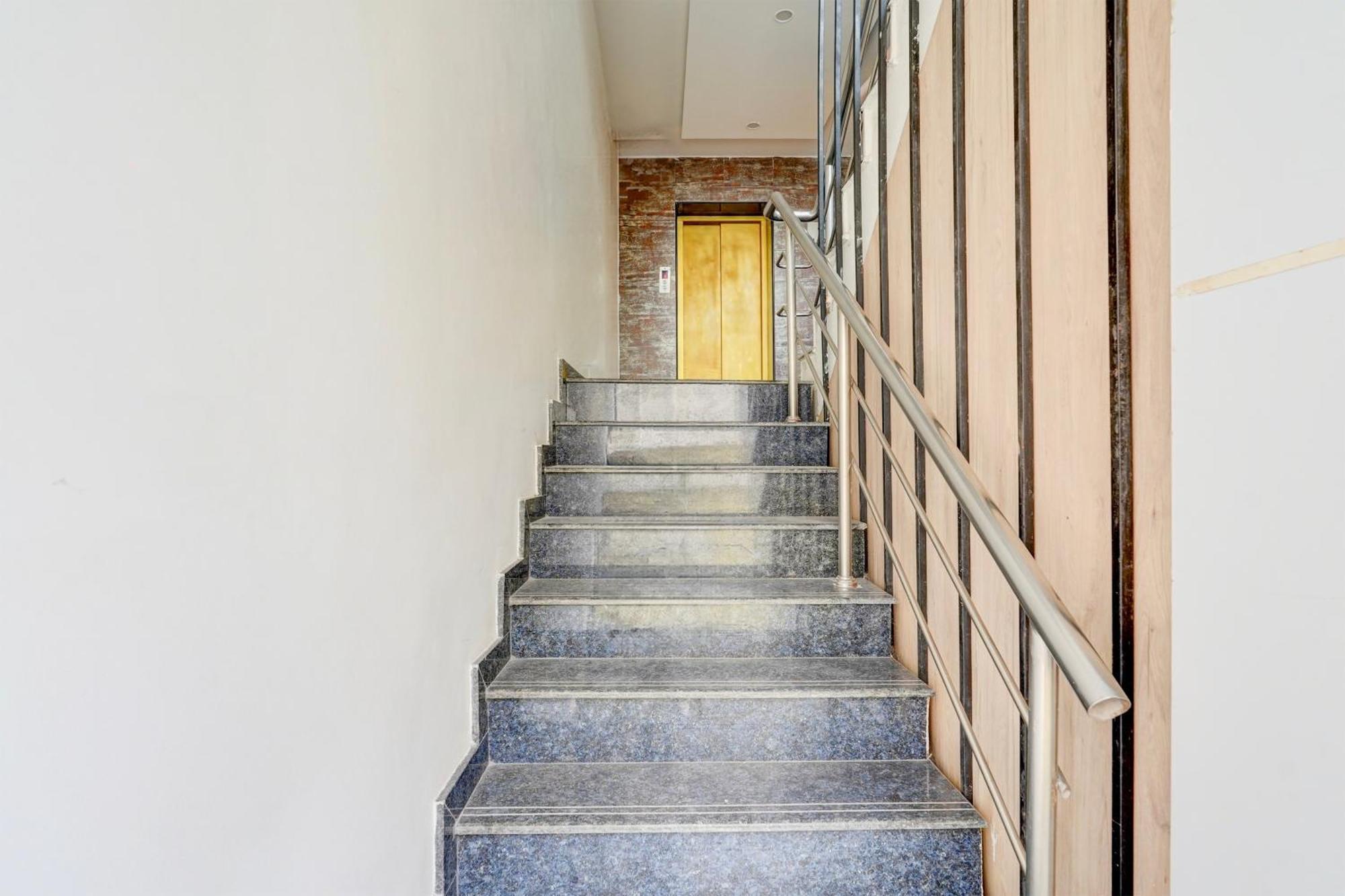 Townhouse Oriental Inn Ченнаи Экстерьер фото