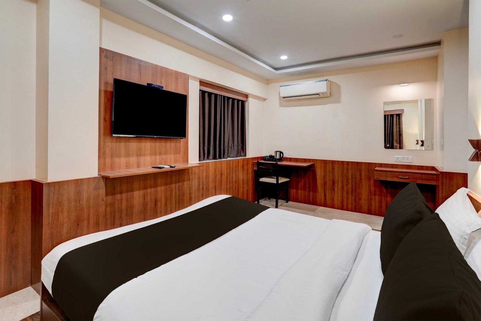 Townhouse Oriental Inn Ченнаи Экстерьер фото